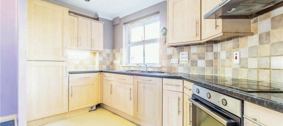 Квартира с 2 спальнями в Саут-Кройдон, Великобритания № 7999 2