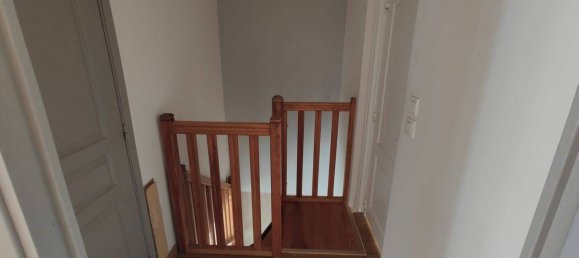 2 Schlafzimmer Doppelhaus in Seine-et-Marne, France, Nr. 329891 8