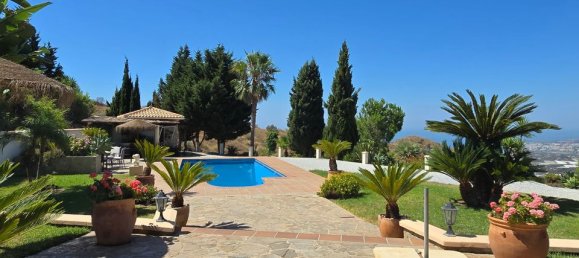 3 bedrooms Villa in Sayalonga, Spain No. 180012 22