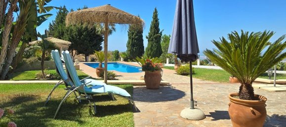 3 bedrooms Villa in Sayalonga, Spain No. 180012 3