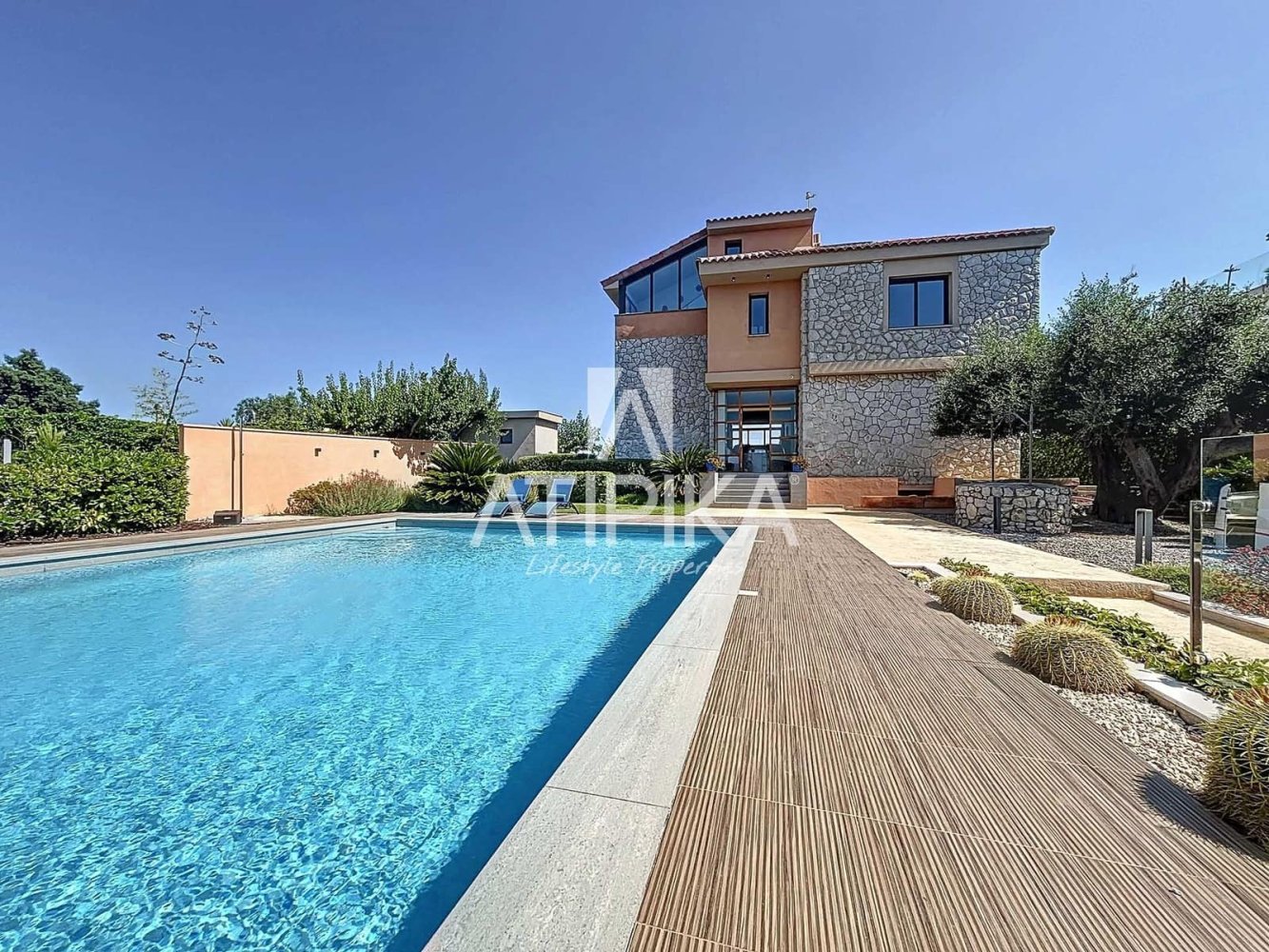 5 bedrooms House in Sant Pere de Ribes, Spain No. 205781