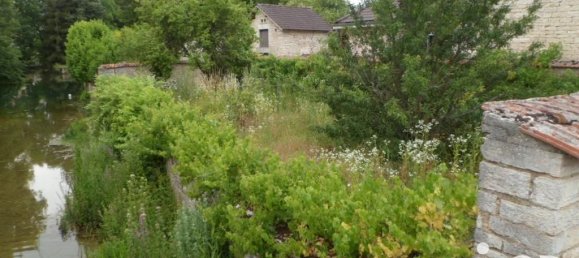 Adosado de 5 habitaciónes en Essoyes, France No. 240301 2