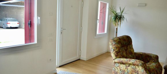 9 rooms House in Montecchio Precalcino, Italy No. 279080 6