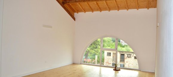 9 rooms House in Montecchio Precalcino, Italy No. 279080 10