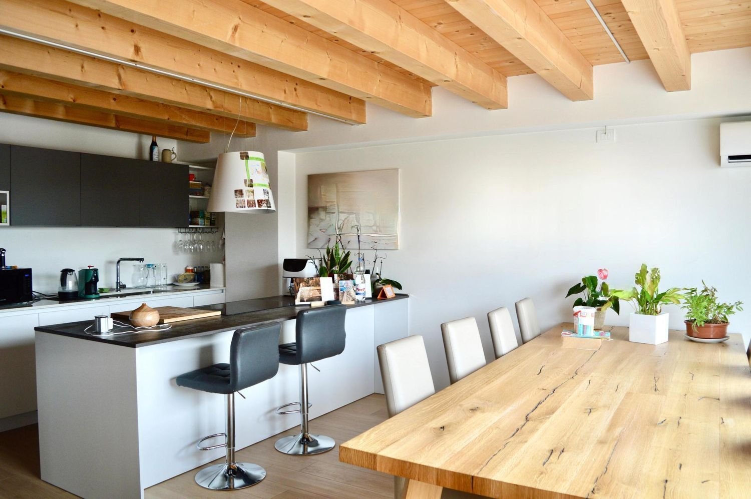 9 rooms House in Montecchio Precalcino, Italy No. 279080