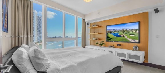3 chambres propriété commerciale à louer à Miami, Miami-Dade, Florida, USA № 614283 28