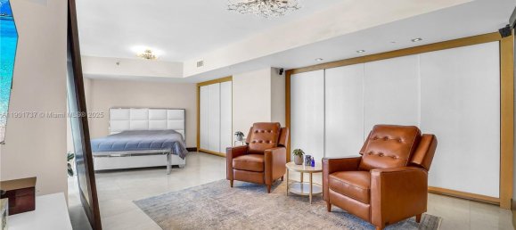 3 chambres propriété commerciale à louer à Miami, Miami-Dade, Florida, USA № 614283 19