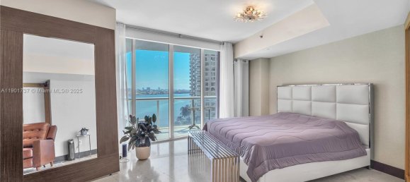 3 chambres propriété commerciale à louer à Miami, Miami-Dade, Florida, USA № 614283 22