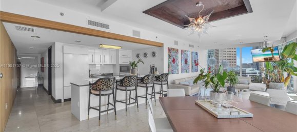3 chambres propriété commerciale à louer à Miami, Miami-Dade, Florida, USA № 614283 6