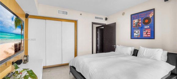 3 chambres propriété commerciale à louer à Miami, Miami-Dade, Florida, USA № 614283 30