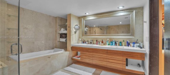 3 chambres propriété commerciale à louer à Miami, Miami-Dade, Florida, USA № 614283 27