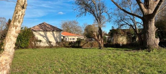 Земельный участок 698м² в Лабуер, Франция № 318839 3