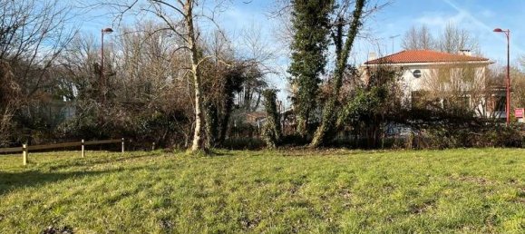 Земельный участок 698м² в Лабуер, Франция № 318839 4