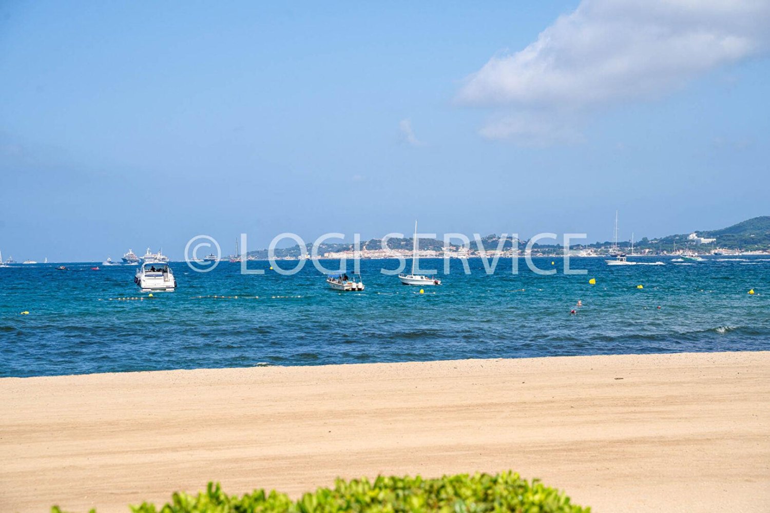 2 rooms Apartment in Grimaud, France No. 331725