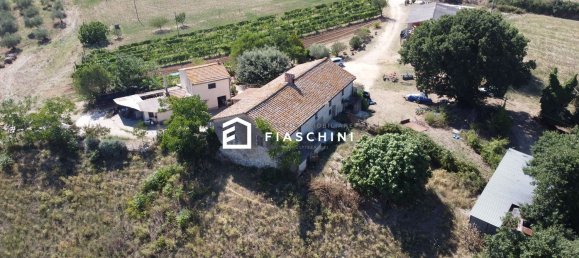 Casa de 4 dormitorios en Amelia, Italy No. 325185 13