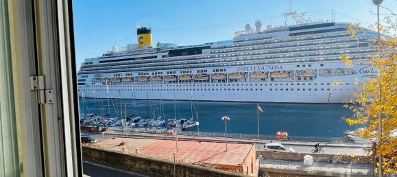 8 rooms Apartment in Savona, Italy No. 121990 15