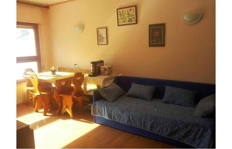 1 غرف نوم شقة في Sarnano, Italy رقم 254076