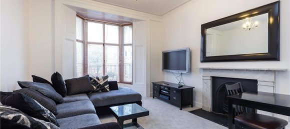 1 bedroom Apartment in St Johns Wood, United Kingdom No. 8930 3