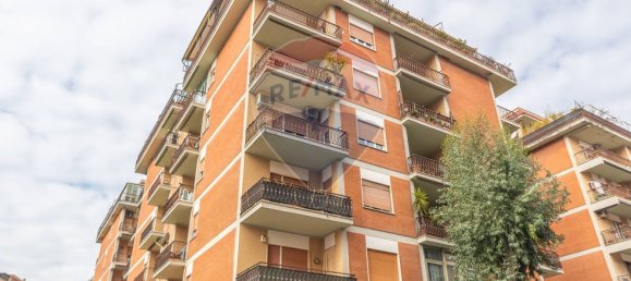 Apartamento T2 em Guidonia Montecelio, Italy N.º 87968 2