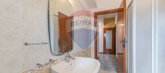Apartamento T2 em Guidonia Montecelio, Italy N.º 87968 22