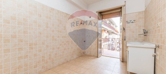 Apartamento T2 em Guidonia Montecelio, Italy N.º 87968 37