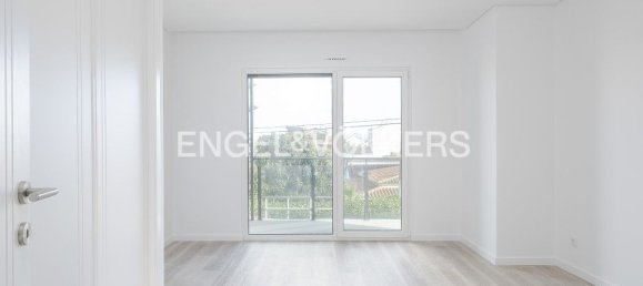 3 bedrooms House in Seixal, Portugal No. 14228 13