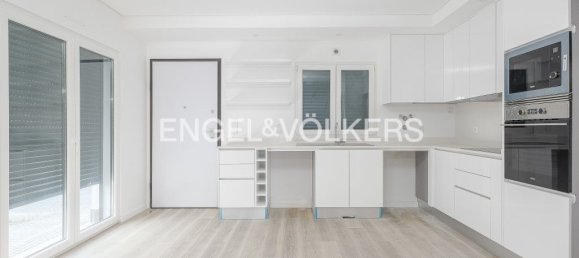 3 bedrooms House in Seixal, Portugal No. 14228 9