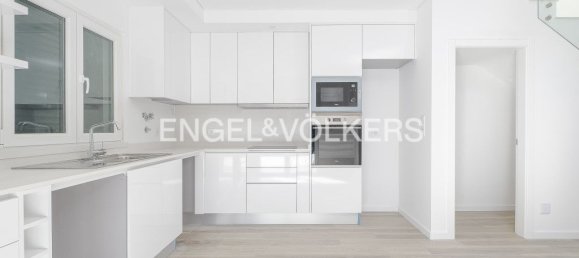 3 bedrooms House in Seixal, Portugal No. 14228 6