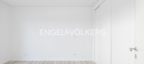 3 bedrooms House in Seixal, Portugal No. 14228 22