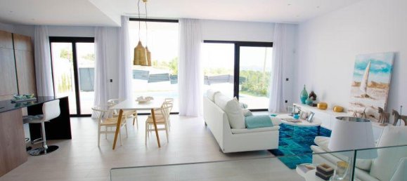 3 bedrooms Villa in Golf Bahia, Spain No. 10272 27