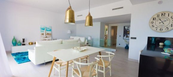 3 bedrooms Villa in Golf Bahia, Spain No. 10272 26