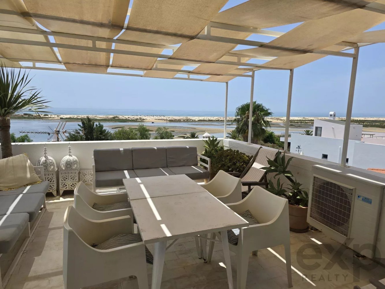 8 bedrooms Villa in Vila Nova de Cacela, Portugal No. 275785