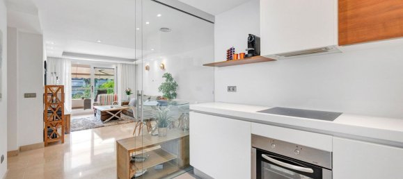 3 Schlafzimmer Penthouse in Marbella, Spain, Nr. 152915 8