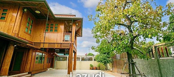 3 bedrooms Cafe / restaurant in Bangkok, Thailand No. 14395 3