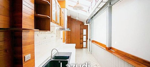 3 bedrooms Cafe / restaurant in Bangkok, Thailand No. 14395 10