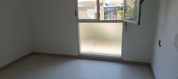 3 bedrooms Apartment in Zaragoza, Spain No. 137397 6