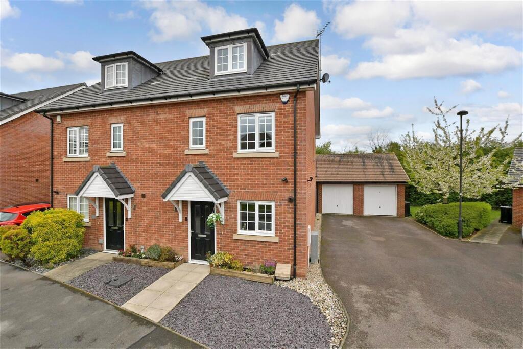 4 bedrooms Townhouse in Essex, United Kingdom No. 4049