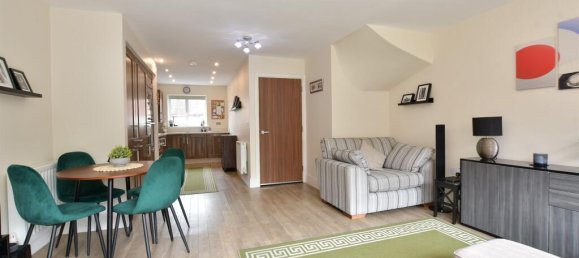 4 bedrooms Townhouse in Essex, United Kingdom No. 4049 3