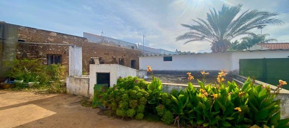 3 bedrooms Villa in Loule, Portugal No. 246103 3