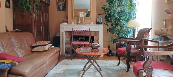 6 bedrooms House in Chinon, France No. 349910 4