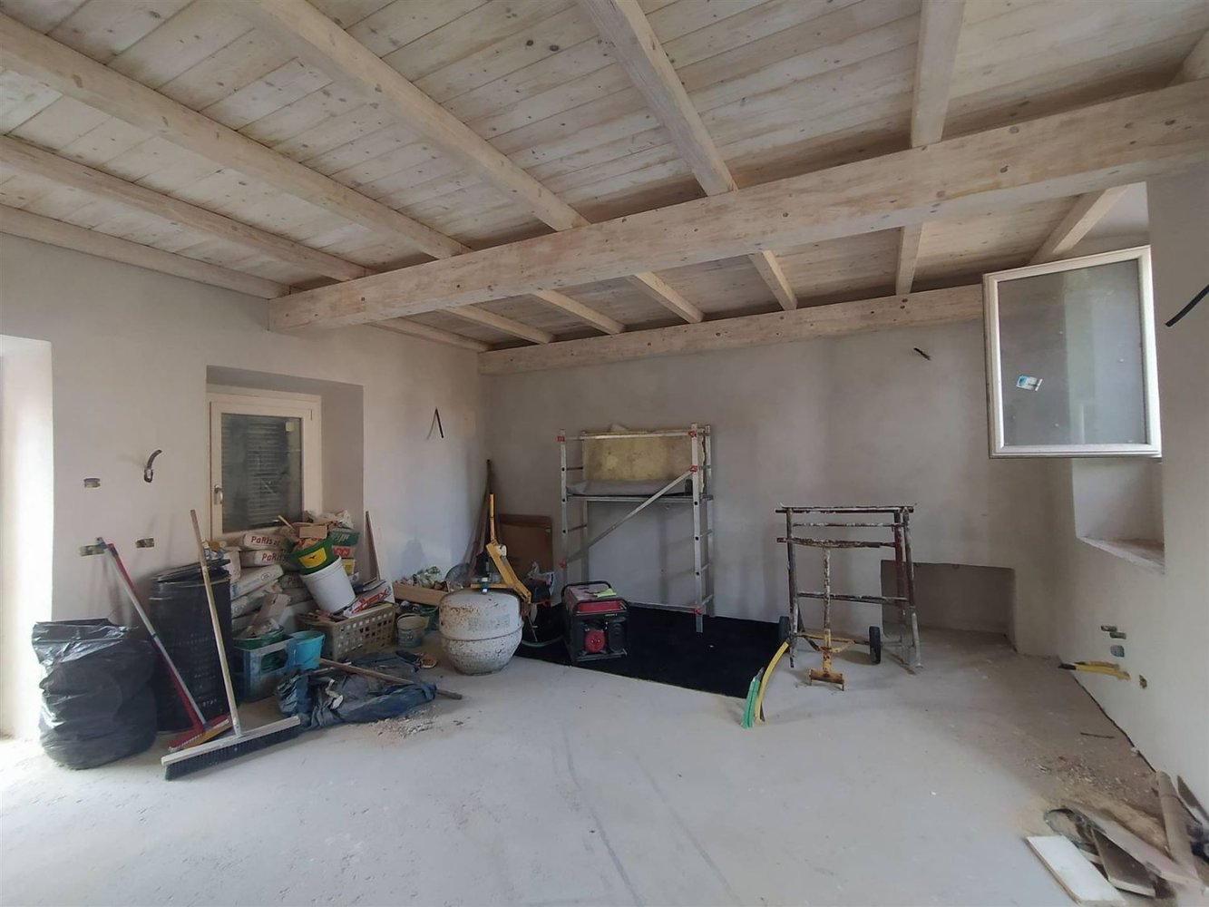 Apartamento de 2 habitaciónes en Borgomanero, Italy No. 135032