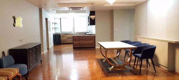 3 bedrooms Condo in Khlong Toei, Thailand No. 9711 2