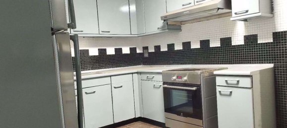 3 bedrooms Condo in Khlong Toei, Thailand No. 9711 9