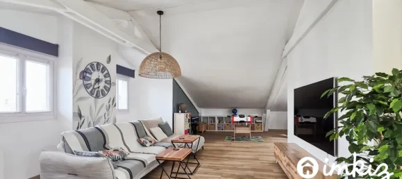 2 bedrooms Duplex in Saint-Raphael, France No. 339532 2