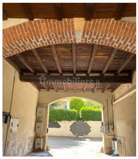 6 bedrooms Apartment in Inveruno, Italy No. 276218