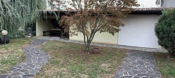 Вилла с 5 комнатами в Палаццоло суль Ольо, Италия № 23359 10