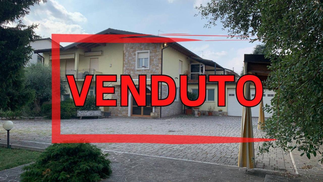 Вилла с 5 комнатами в Палаццоло суль Ольо, Италия № 23359