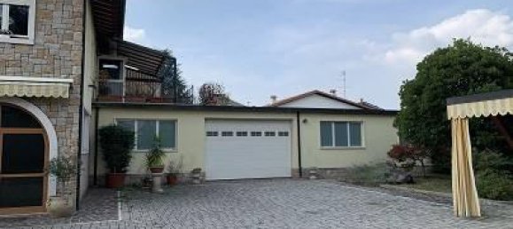 Вилла с 5 комнатами в Палаццоло суль Ольо, Италия № 23359 13