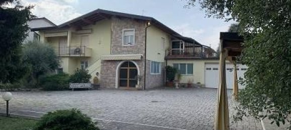 Вилла с 5 комнатами в Палаццоло суль Ольо, Италия № 23359 2