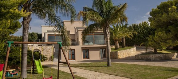 3 bedrooms Villa in Chania, Greece No. 190 19